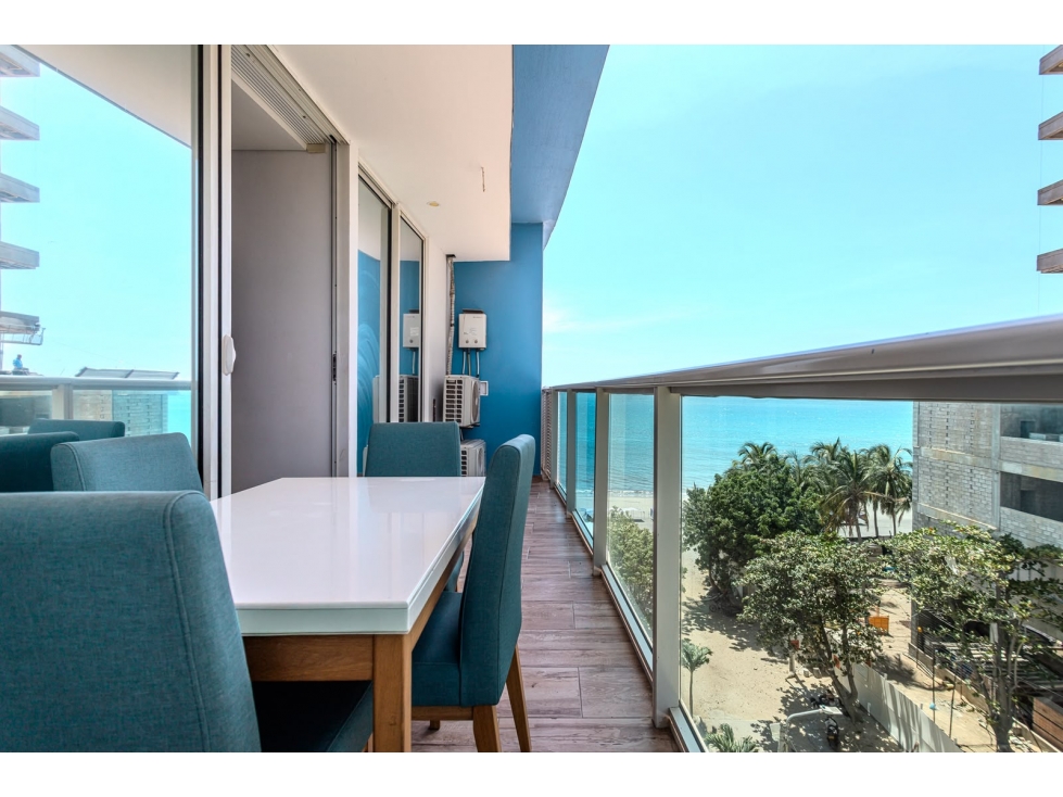 Apartamento frente al mar en venta en Playa Salguero, Santa Marta
