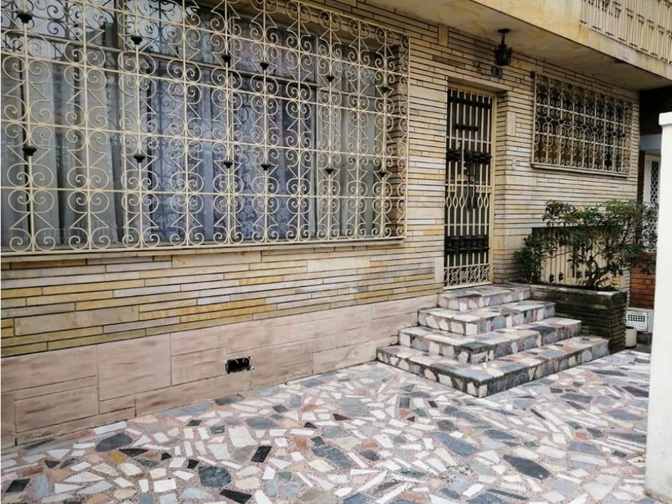 VENDO CASA EN QUINTA PAREDES EL RECUERDO CERCA CORFERIAS — foto 2