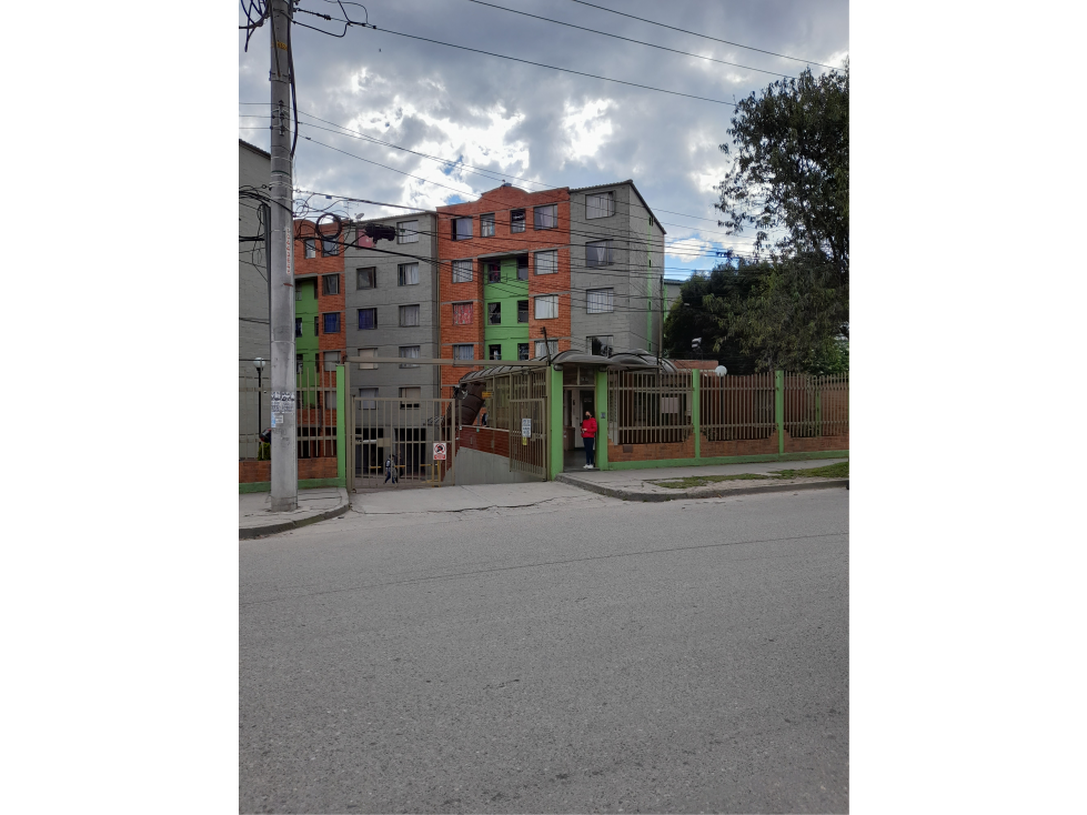 VENDO APARTAMENTO CENTENARIO FONTIBON