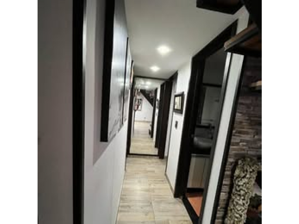 EXCLUSIVO APARTAMENTO DÚPLEX EN EL TUNAL