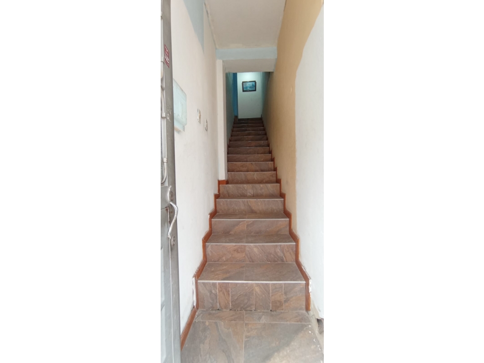 VENDO CASA EN KENNEDY SECTOR OLIVOS CERCA ABASTOS — foto 5