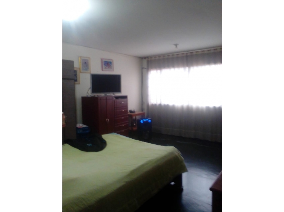 VENDO CASA AV CALI CERCA A PARADERO TRANSMILENIO TINTAL — foto 3