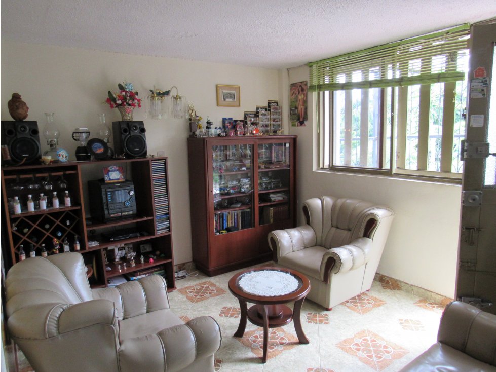 VENTA CASA 2 PISOS BARRIO EL PRADO SECTOR TERMINAL ARMENIA — foto 4