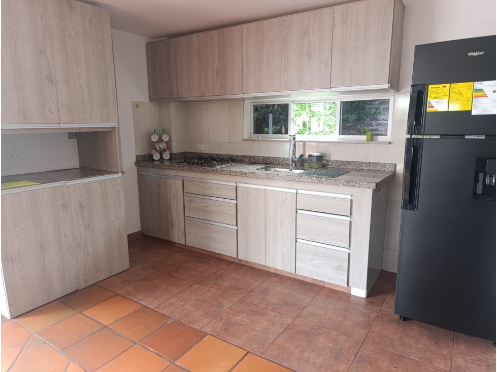 ALQUILER DE CASA CAMPESTRE EN PUEBLO TAPAO — foto 2