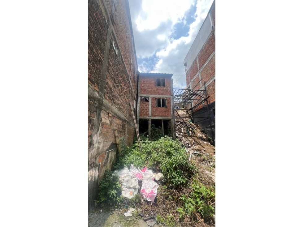VENTA DE LOTE EN EL BARRIO LA CABAÑA EN ARMENIA Q SECTOR CENTRO — foto 3