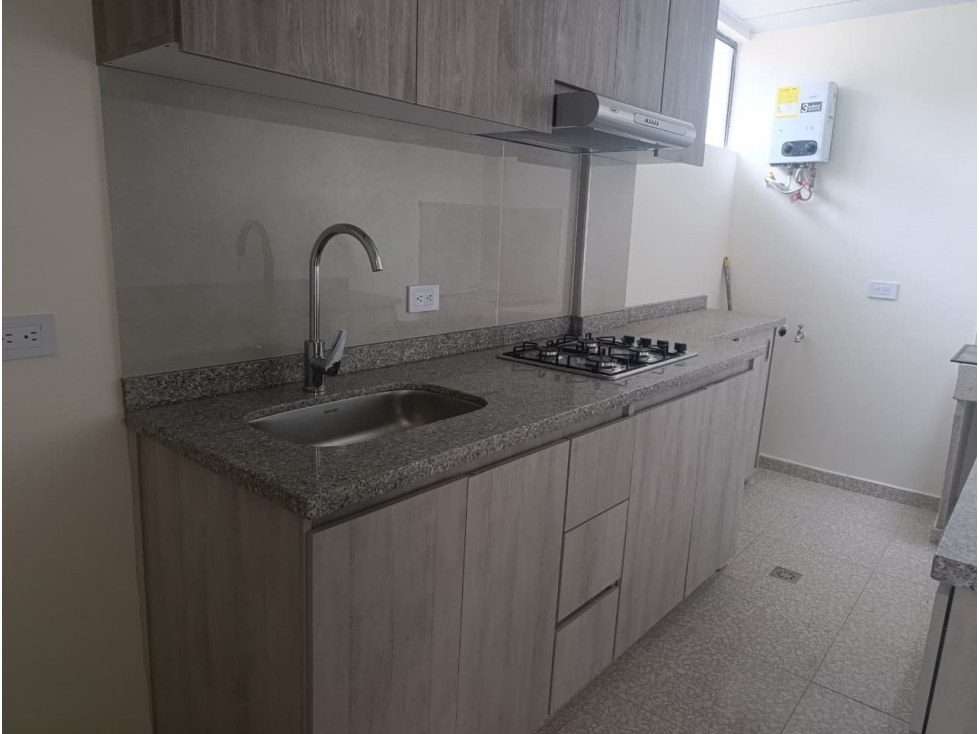VENTA DE APARTAMENTO EN EL SECTOR DEL COLISEO DEL CAFE — foto 2