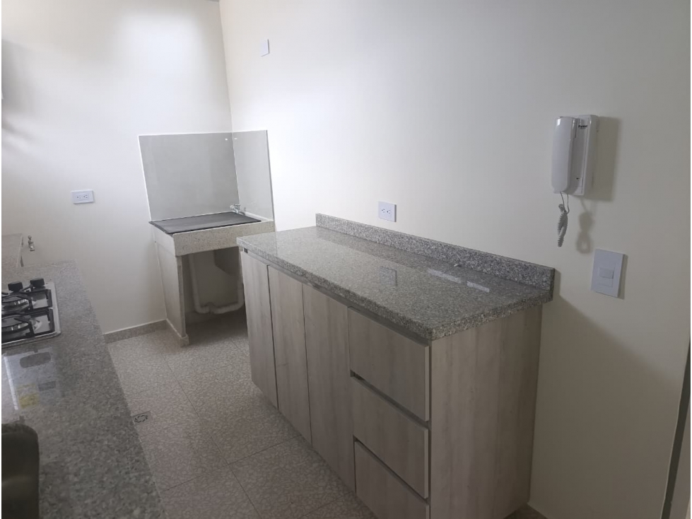 VENTA DE APARTAMENTO EN EL SECTOR DEL COLISEO DEL CAFE — foto 3