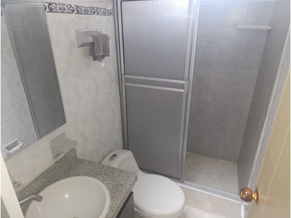 VENTA DE APARTAMENTO EN EL SECTOR DEL COLISEO DEL CAFE — foto 5