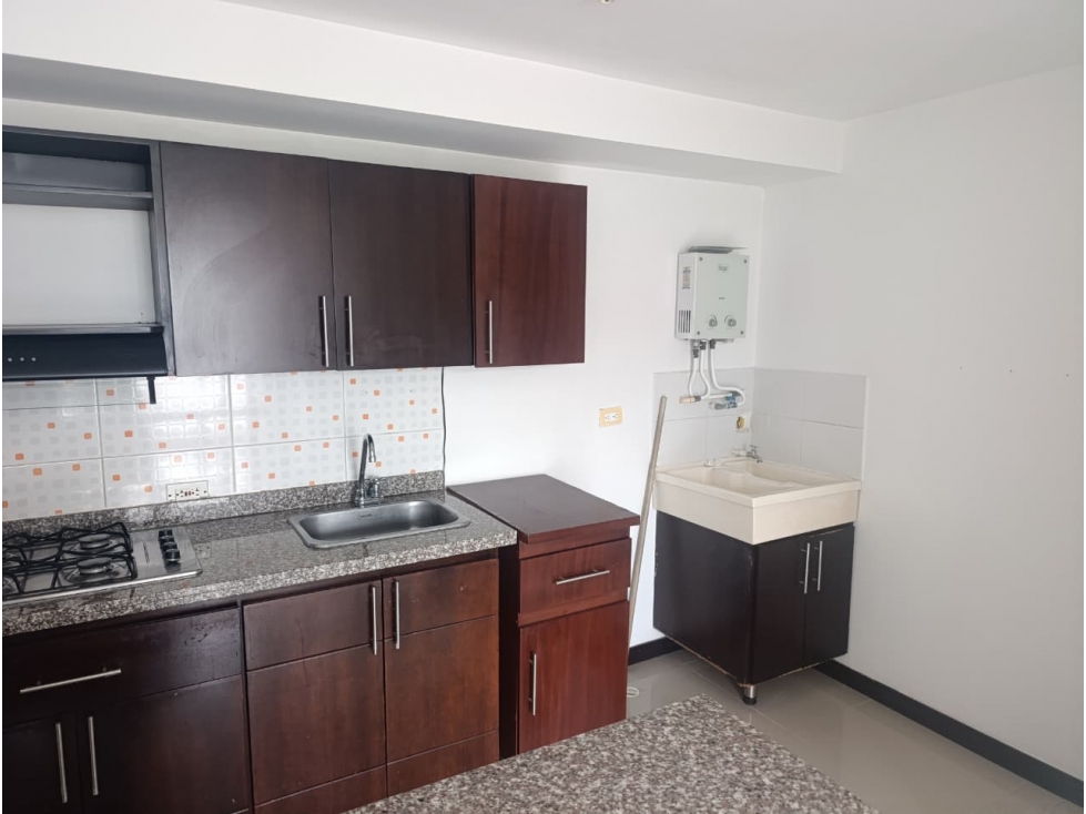 ALQUILER DE APARTAMENTO EN MIRADOR DEL QUINDÍO SECTOR LA PAVONA — foto 2