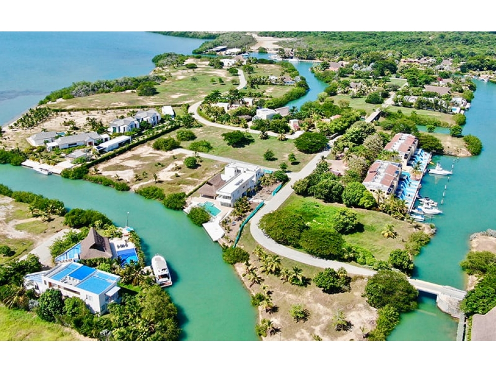 Lote en Venta en Marina de Baru