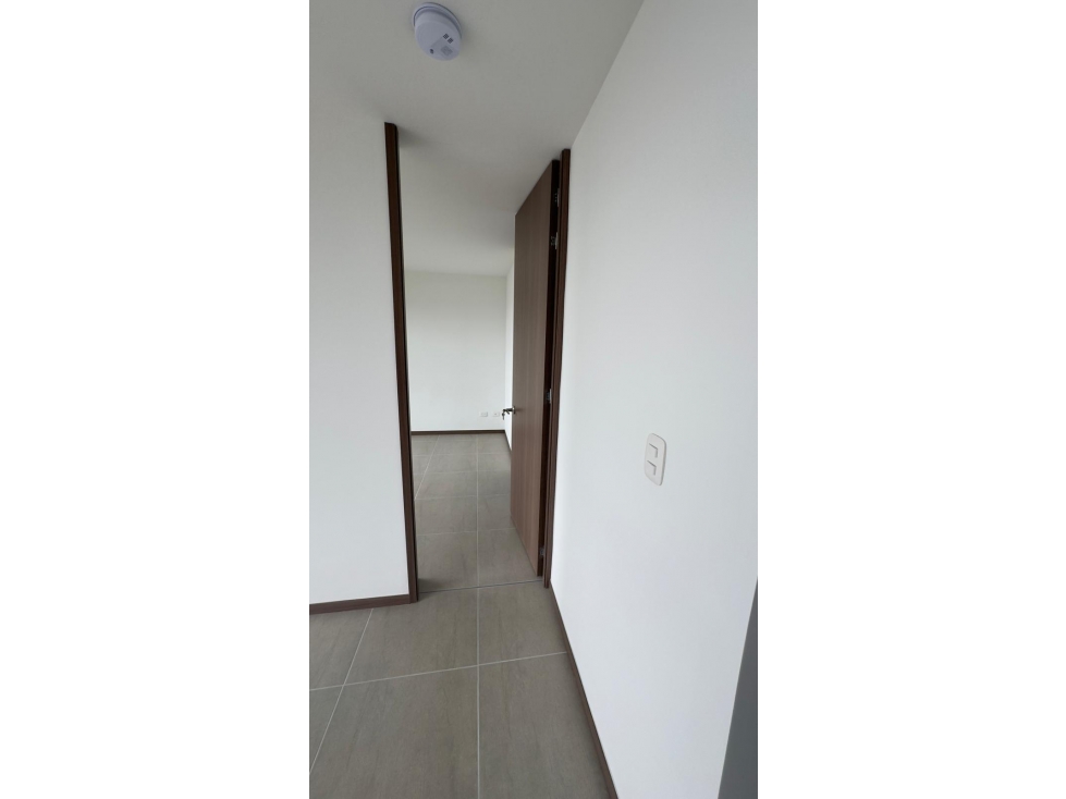ARRIENDO APARTA ESTUDIO EN MATIZ DOSQUEBRADAS — foto 3