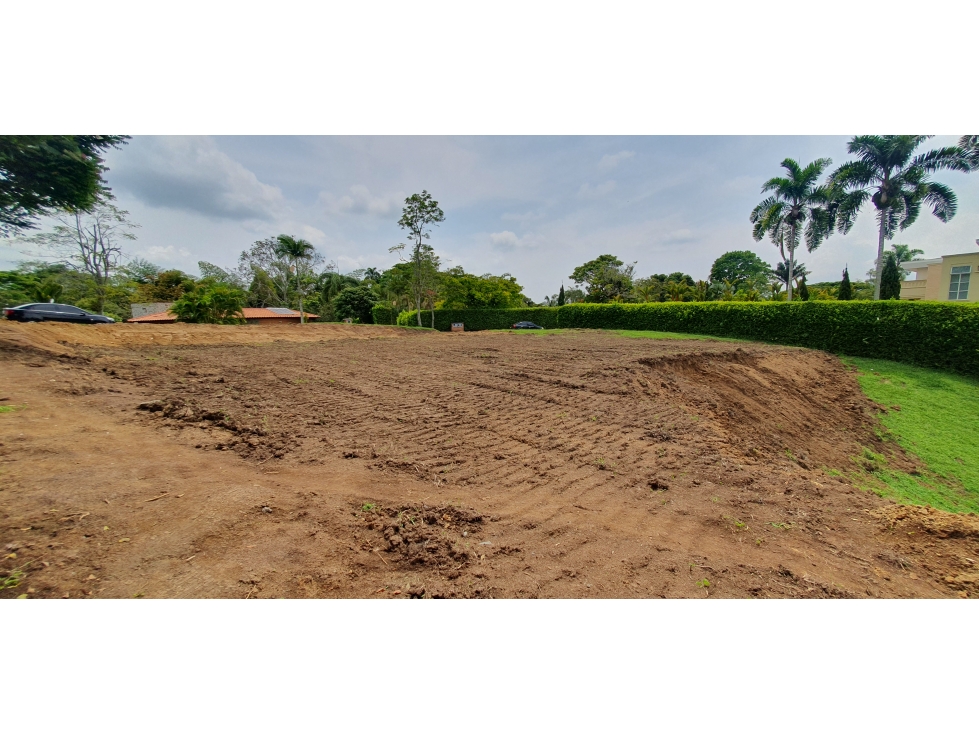 EN VENTA LOTE CERRITOS MALABAR PEREIRA