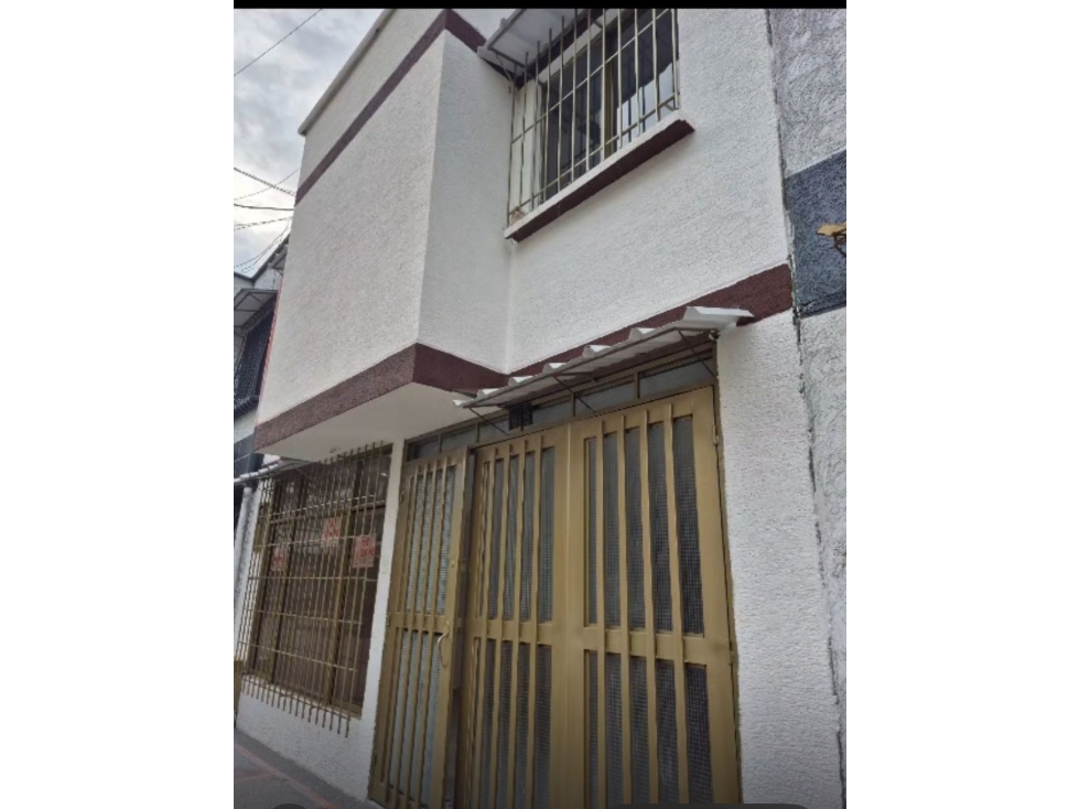 VENDO CASA EN BARRIO VALHER DOSQUEBRADAS