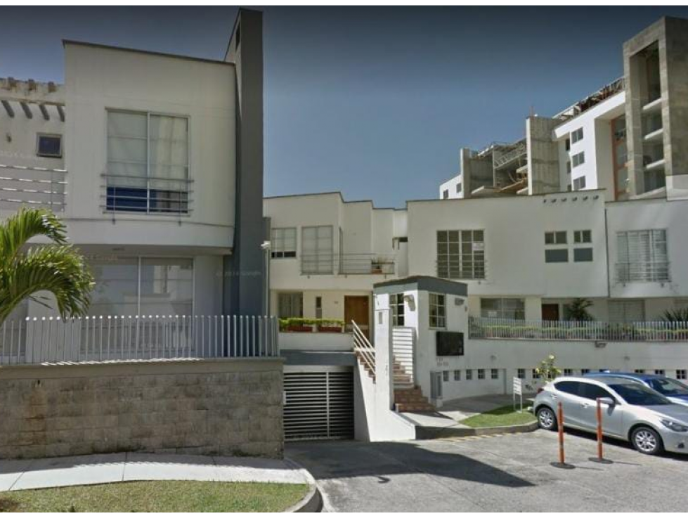 VENDO CASA EN SECTOR PINARES