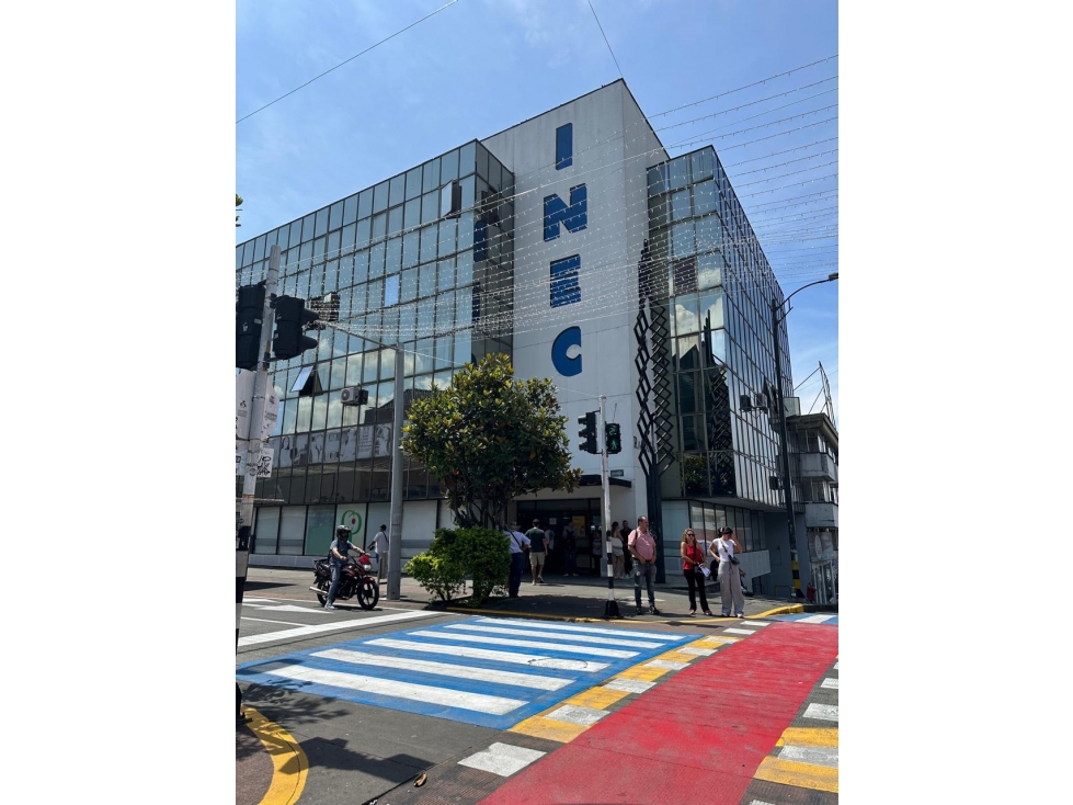 ALQUILER EDIFICIO PARA OFICINAS EN EL CENTRO DE PEREIRA - 1