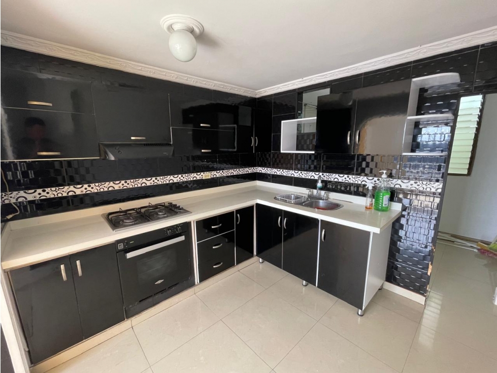 SE VENDE APARTAMENTO CENTRO DE PEREIRA CERCA AL PARQUE EL LAGO — foto 5