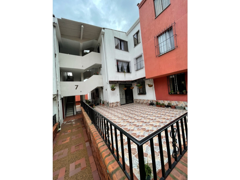 SE PERMUTA APARTAMENTO EN GAMMA 4