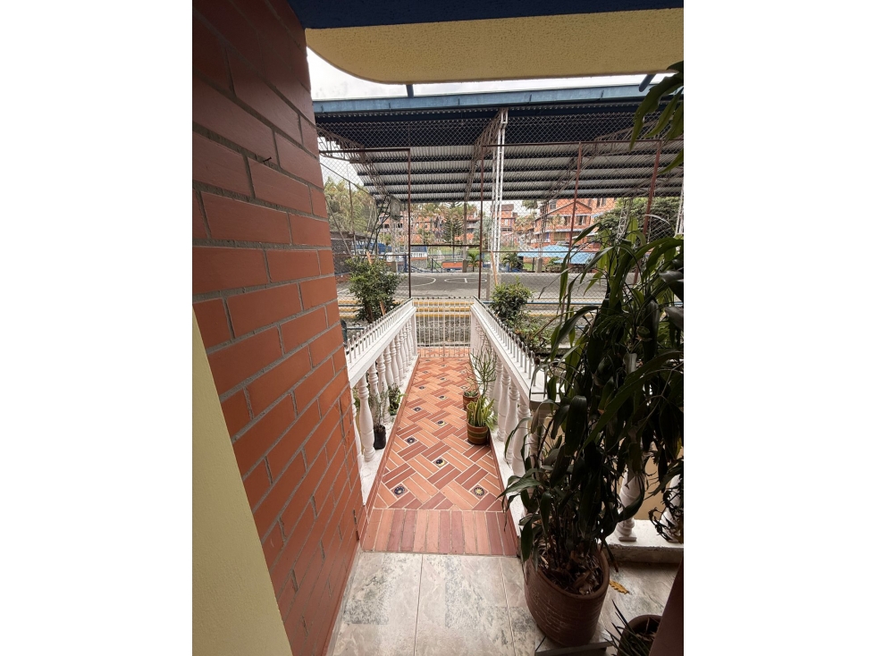 VENDO CASA EN QUINTAS DE JARDIN COLONIAL — foto 4