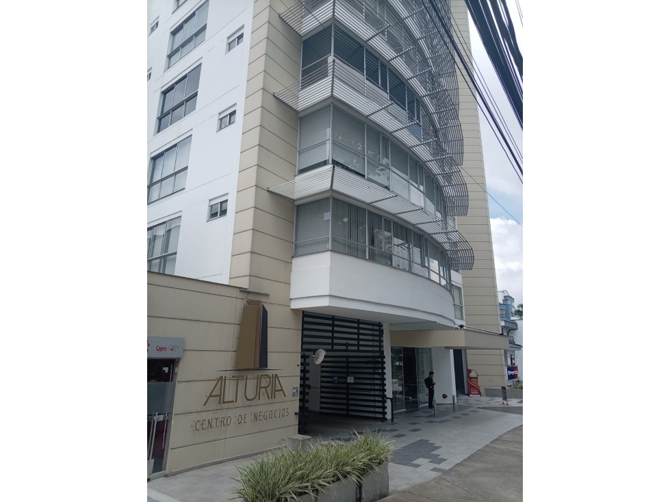 SE VENDE OFICINA EN CENTRO DE NEGOCIOS EN ÁLAMOS PEREIRA — foto 2