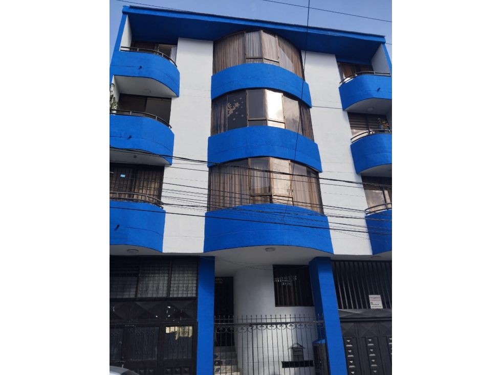 SE VENDE APARTAMENTO CENTRO DE PEREIRA CERCA AL PARQUE EL LAGO