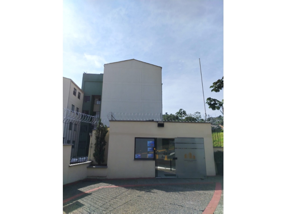 VENDO APARTAMENTO EN LA CIRCUNVALAR — foto 3