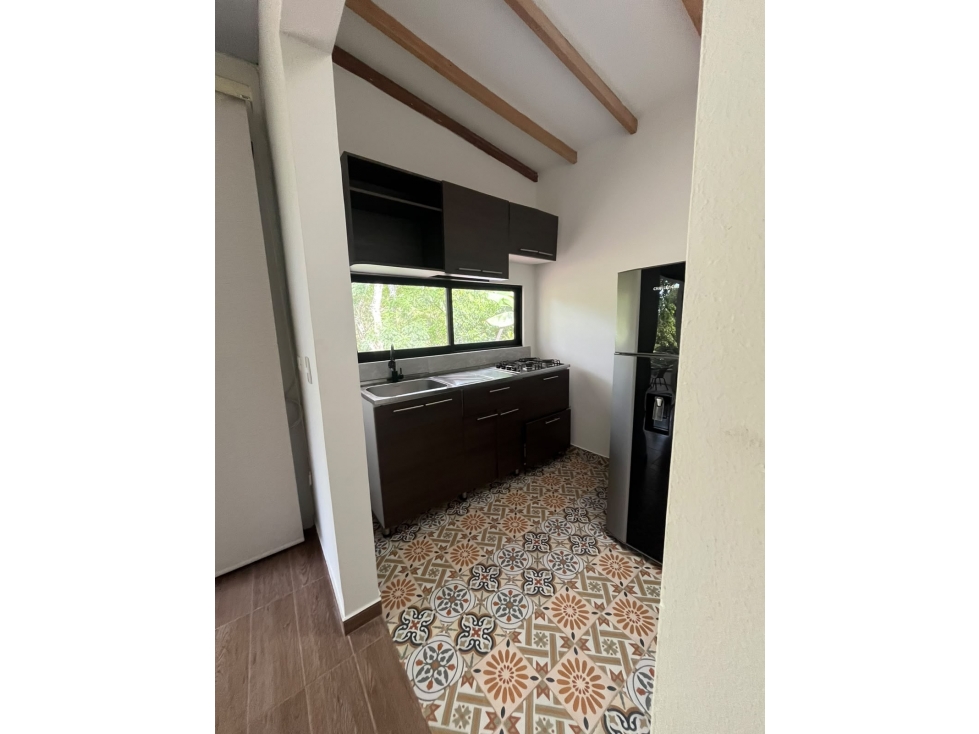 SE RENTA APARTAESTUDIO AMOBLADO — foto 4