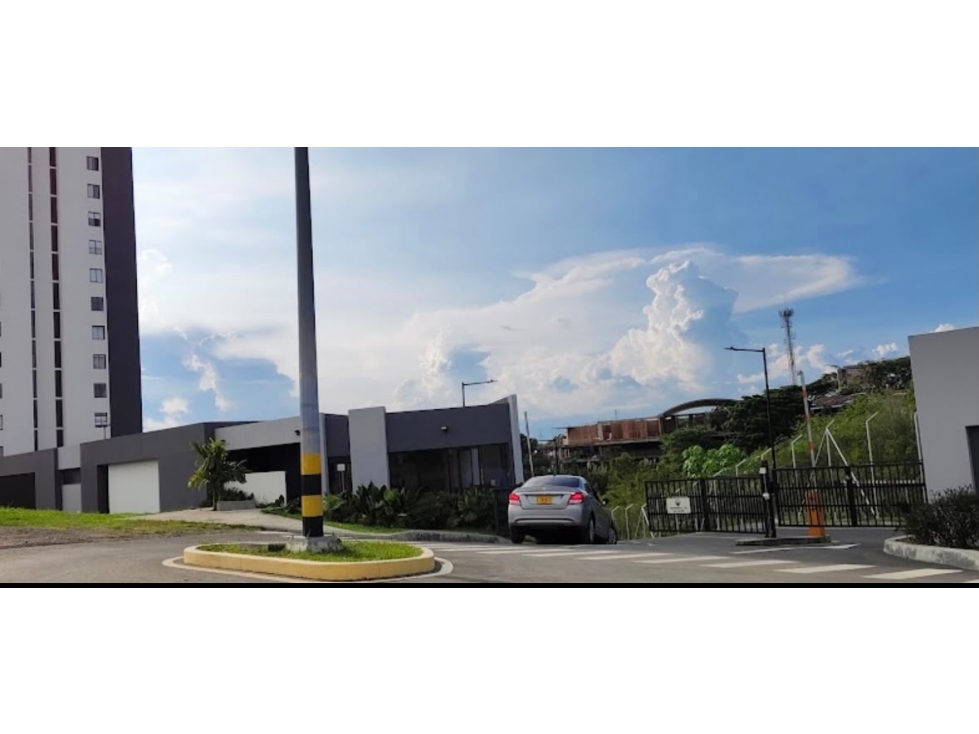 APARTAMENTO PARA LA VENTA EN CERRITOS — foto 4