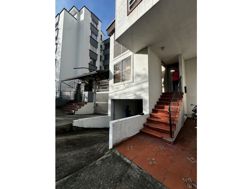 Vendo Casa con 2 Viviendas Independientes en Maraya