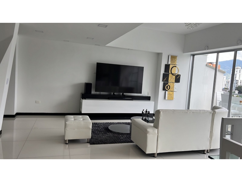 VENDO PENT HOUSE DUPLEX EN EXCLUSIVO SECTOR DE PINARES — foto 3
