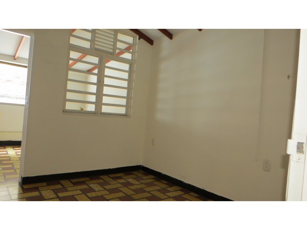 Vende casa en el centro de Pereira - 4