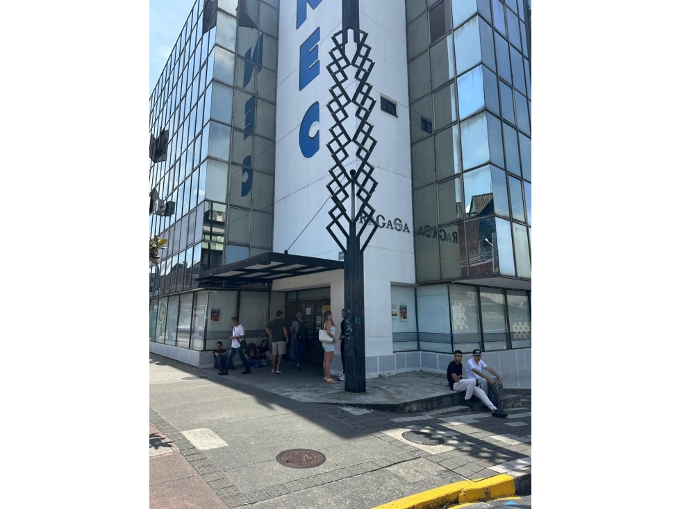 ALQUILER EDIFICIO PARA OFICINAS EN EL CENTRO DE PEREIRA - 3