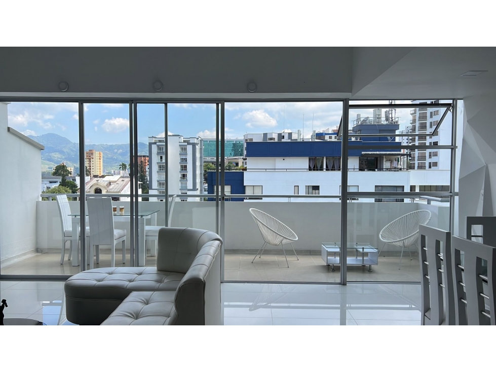 VENDO PENT HOUSE DUPLEX EN EXCLUSIVO SECTOR DE PINARES