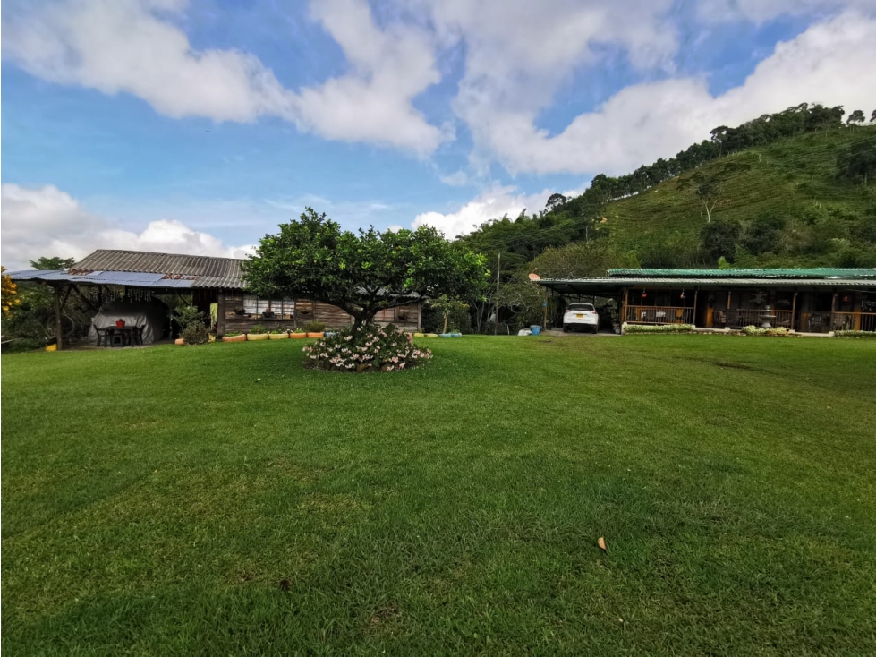 VENDO HERMOSA FINCA DE 10.000 M2 a 5 MIN DEL CRUCERO DE COMBIA — foto 2