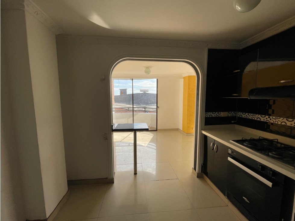 SE VENDE APARTAMENTO CENTRO DE PEREIRA CERCA AL PARQUE EL LAGO — foto 4
