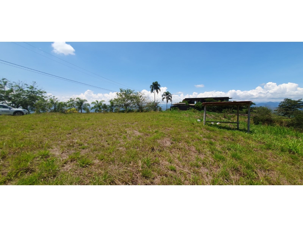 EN VENTA LOTE CERRITOS PEREIRA 10.007 M2