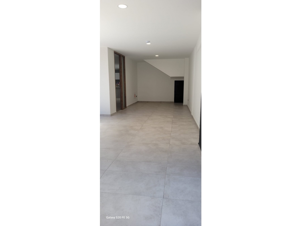 VENDO CASA EN CERRITOS PARA ESTRENAR — foto 4