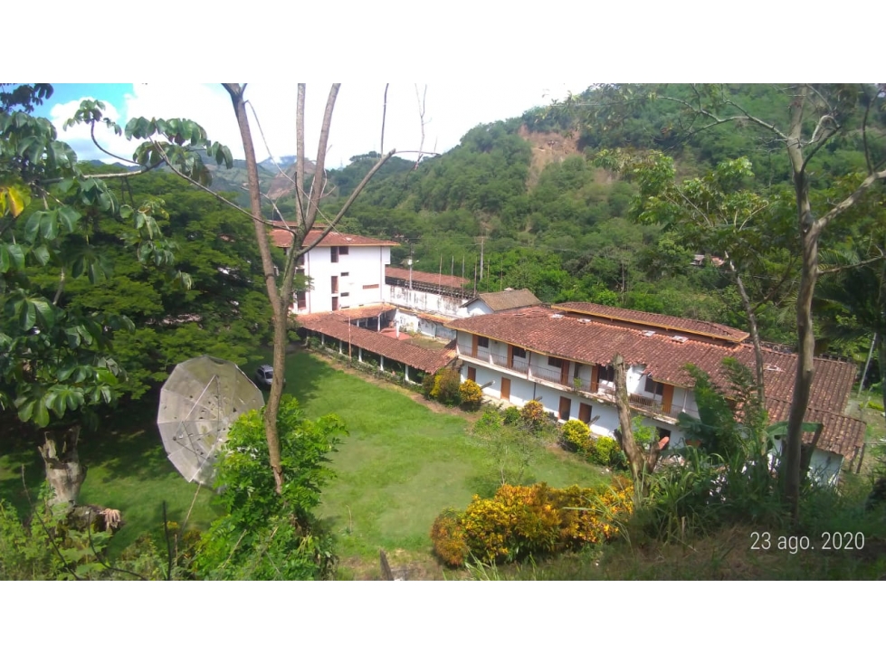 Vendo Hotel La Felisa Dep de Caldas - 2