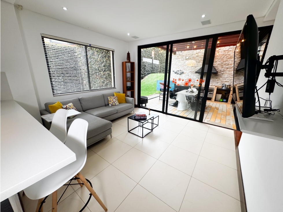 LA CASA DE TUS SUEÑOS 4 HABITACIONE LOTE 1.400M2 - HATOGRANDE SOPO - 6