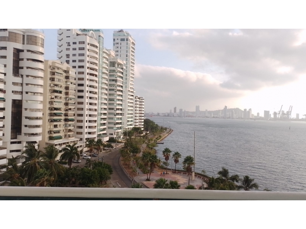 VENDO APARTAMENTO AMOBLADO DE LUJO CON VISTA A LA BAHIA DE CARTAGENA — foto 3