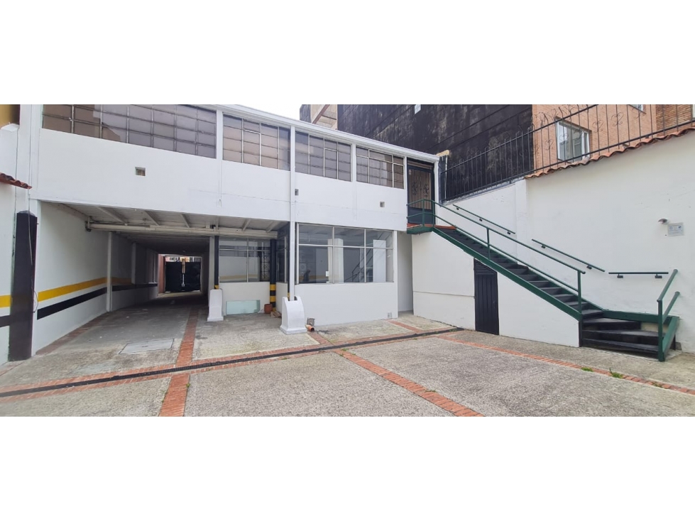 CASA LOTE PARA DESARROLLO LOTE 517M2 - METRO CALLE 44