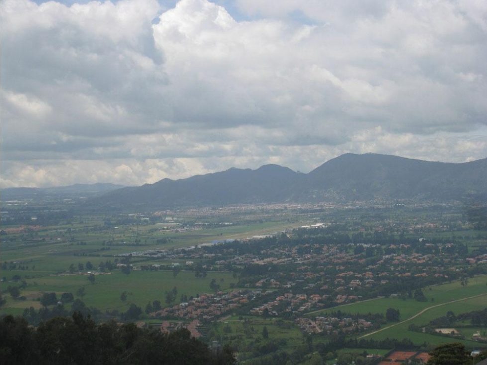 RENTO MANSIÓN AMOBLADA EN EL BOSQUE AL NORTE DE BOGOTA — foto 6