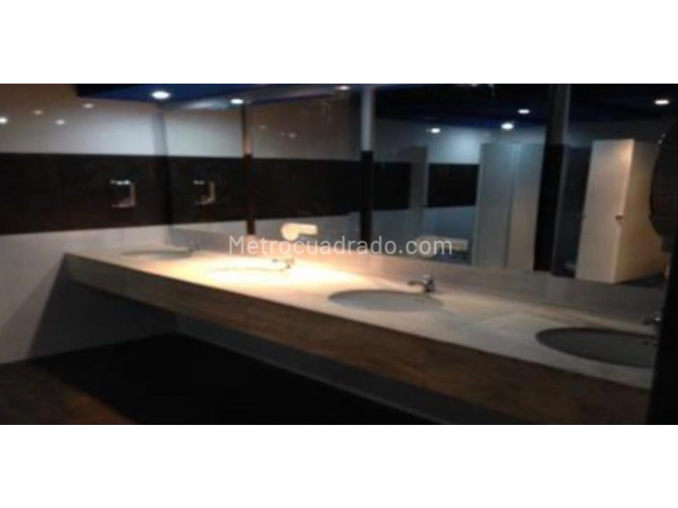 VENDO AREA CORPORATIVA 4.800 CENTRO EMPRESARIAL ZONA CENTRO — foto 4