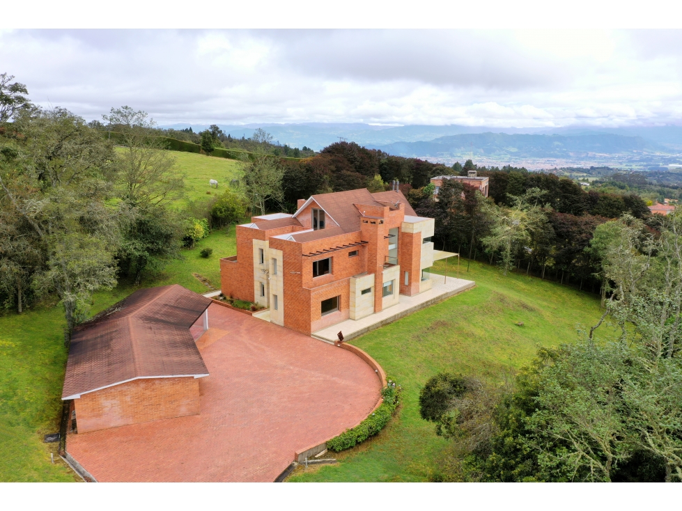 VENDO CASA DE OPORTUNIDAD 6 HAB LOTE 5.000M2 CERROS DE YERBABUENA — foto 4