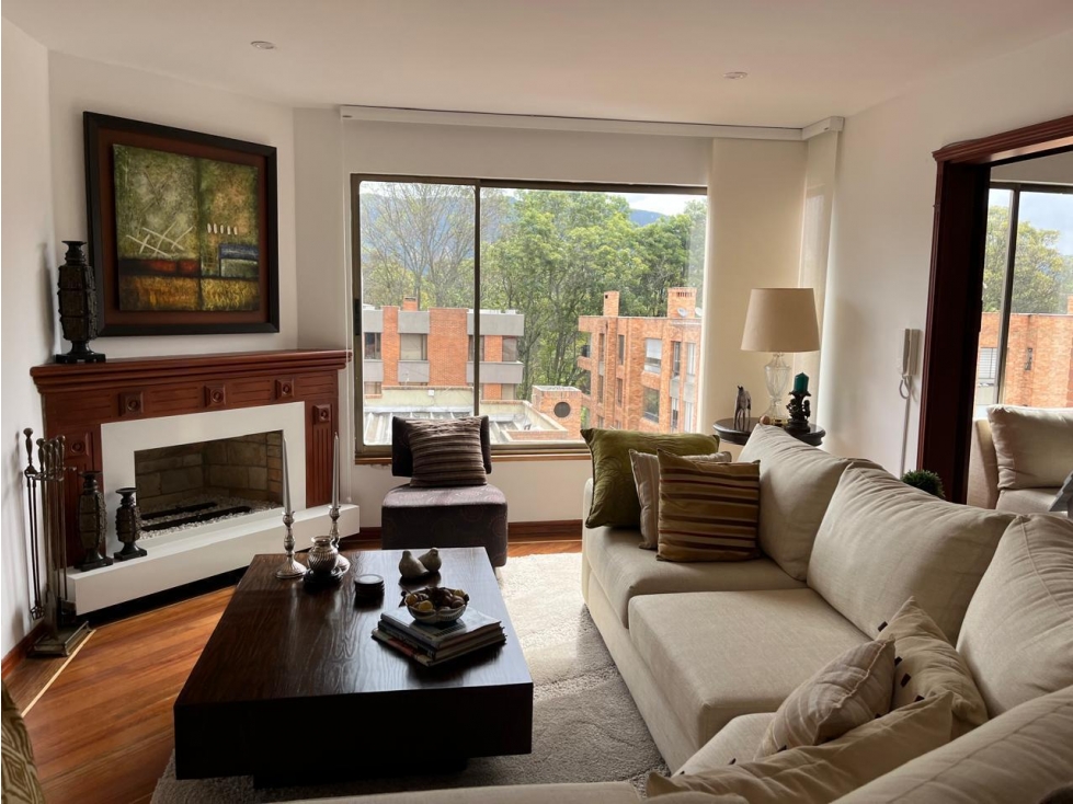 VENDO PENTHOUSE DE LUJO CON VISTA AL CLUB EL COUNTRY 230MTS