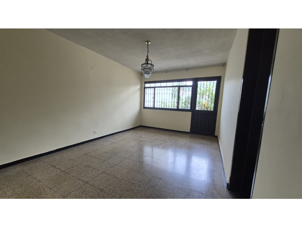 VENDO CASA COMERCIAL 170m2 IBAGUE LA MACARENA AV FERROCARRIL — foto 4