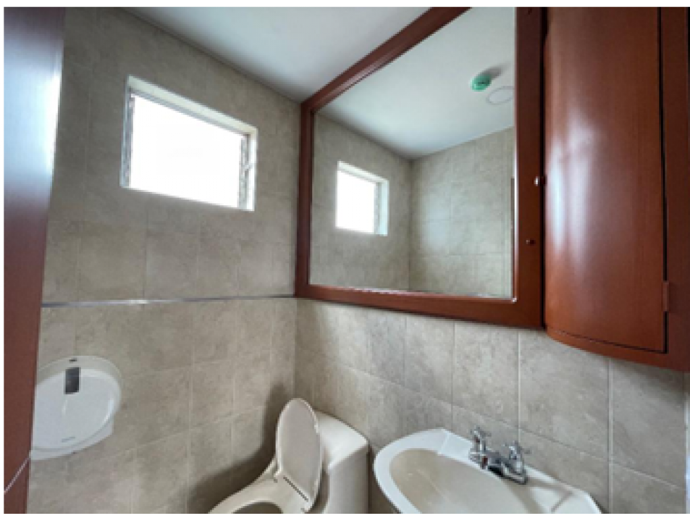 RENTO OPORTUNIDAD EDIFICIO 1.200M2 - EL CAMPIN - 5