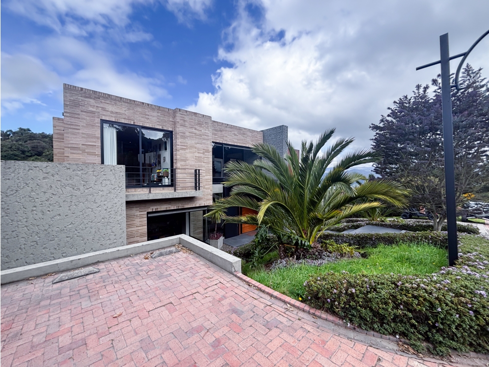 VENDO CASA CON DISEÑO UNICO 4 HABITACIONES LOTE 1.980M2 - YERBABONITA — foto 4