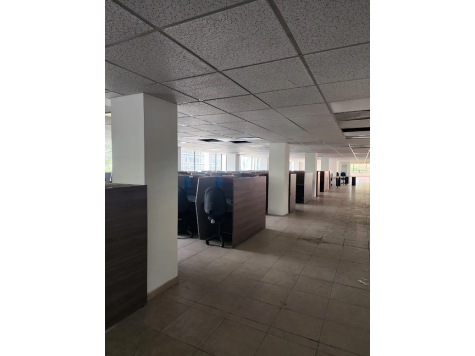 VENDO AREA CORPORATIVA 4.800 CENTRO EMPRESARIAL ZONA CENTRO — foto 5