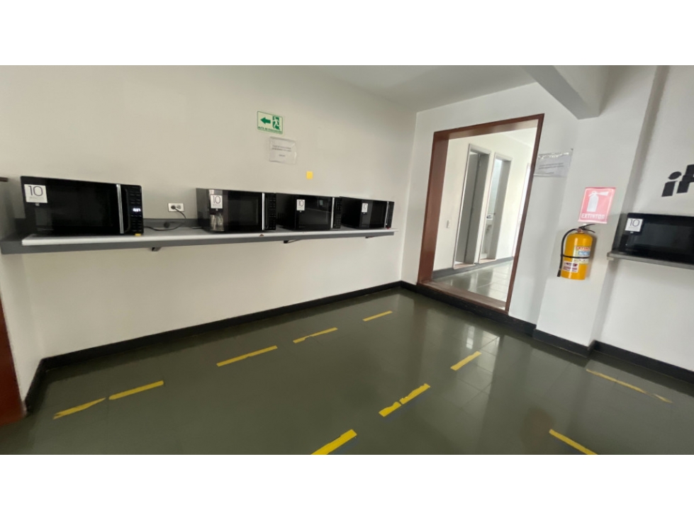 VENDO EDIFICIO COMERCIAL COORORATIVO 5.040M2 - EN LA CANDELARIA CENTRO — foto 6