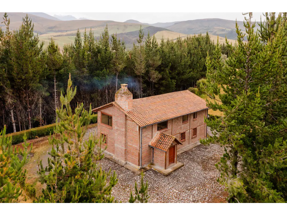 HACIENDA DE 62 HECTÁREAS A 30 MINUTOS DE CAYAMBE - 4